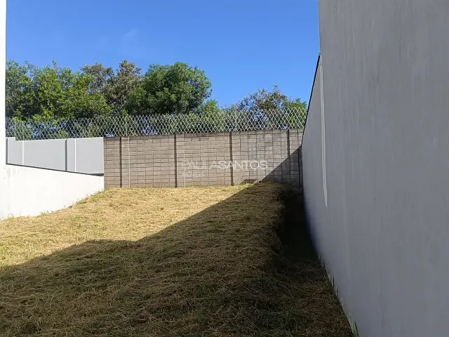 Terreno com 300m², à venda, no bairro Chácaras Residenciais Santa Maria em Votorantim