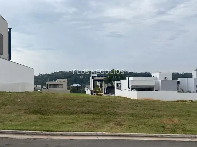 Terreno com 473m², à venda, no bairro Alphaville Nova Esplanada em Votorantim