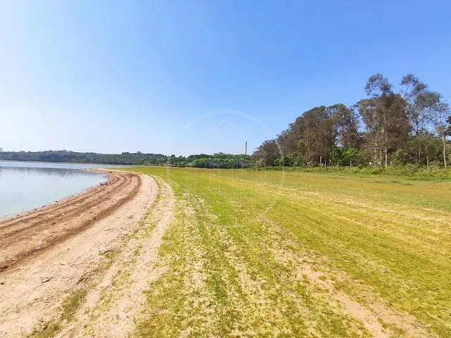 Terreno com 504m², à venda, no bairro Parque do Terceiro Lago em São Paulo