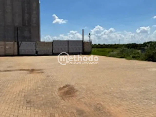 Terreno com 88000m², à venda, no bairro Chácaras Assay em Hortolândia