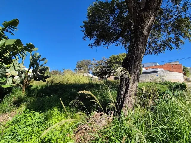 Terreno com 300m², à venda, no bairro Parque Santa Márcia em Votorantim