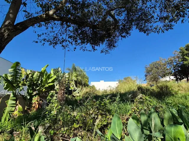 Terreno com 300m², à venda, no bairro Parque Santa Márcia em Votorantim