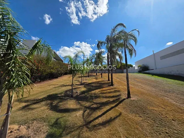 Terreno com 768m², à venda, no bairro Alphaville Nova Esplanada em Votorantim