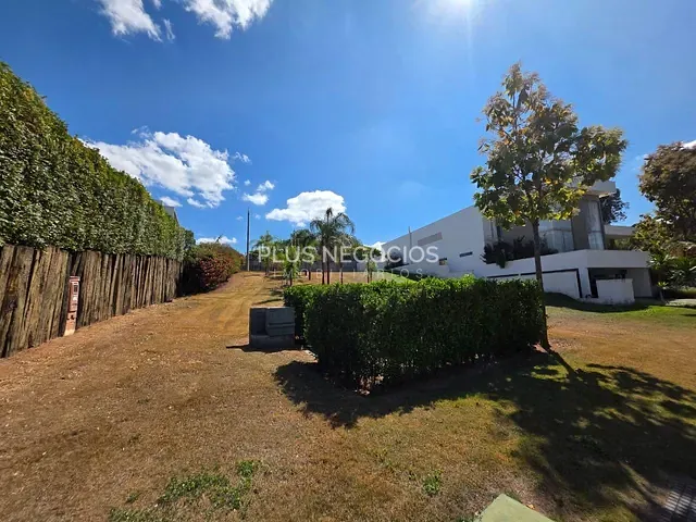 Terreno com 768m², à venda, no bairro Alphaville Nova Esplanada em Votorantim
