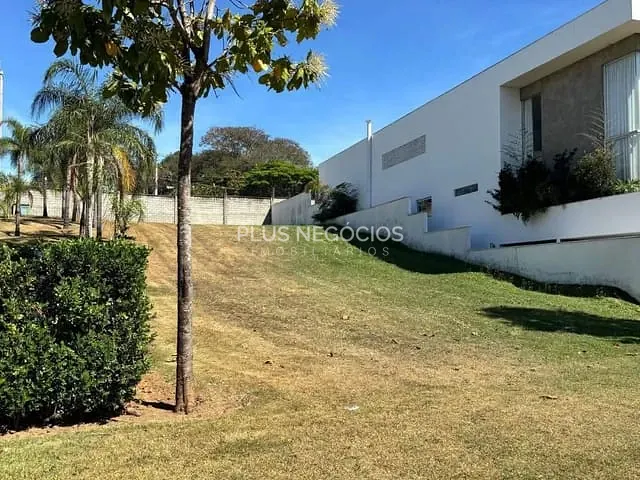 Terreno com 768m², à venda, no bairro Alphaville Nova Esplanada em Votorantim