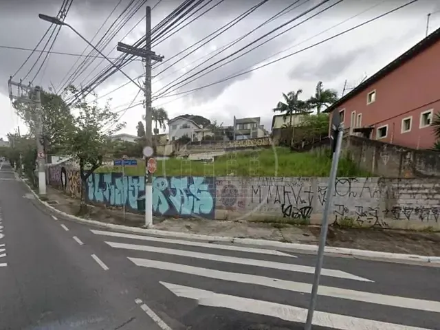 Terreno com 741m², à venda, no bairro Morumbi em São Paulo