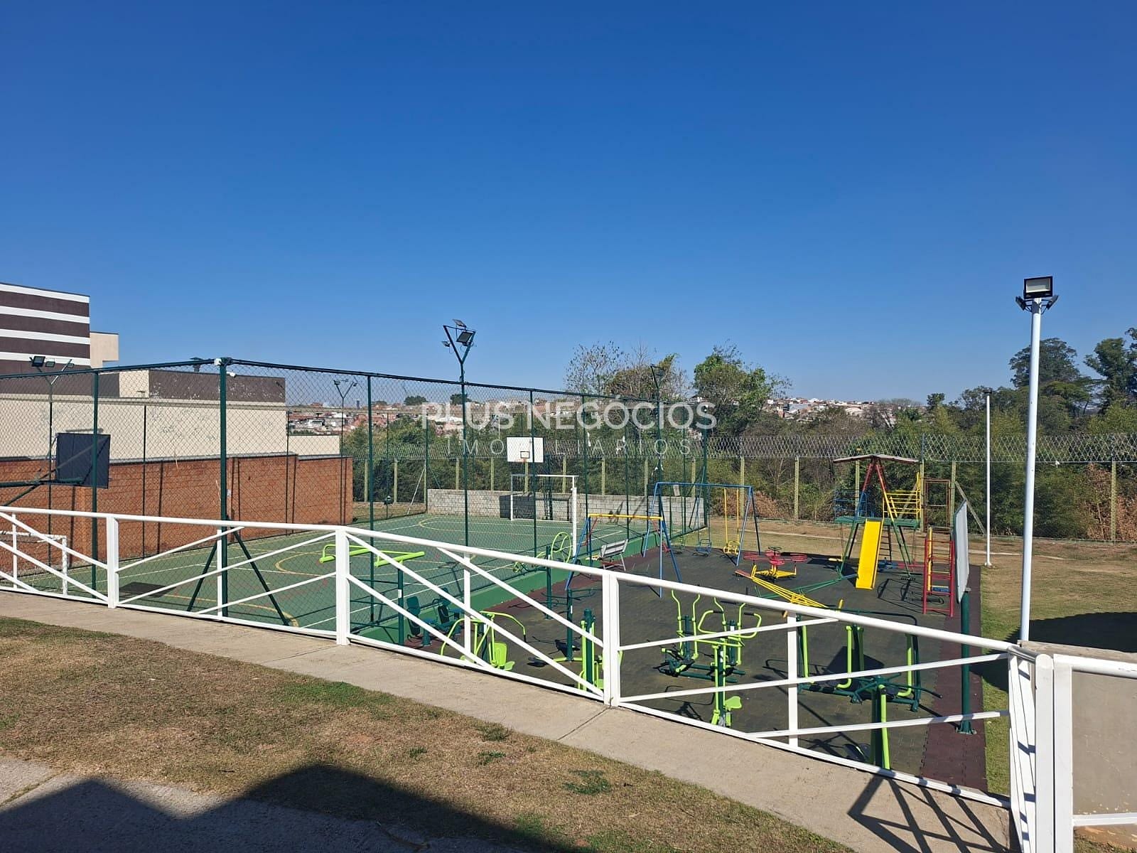Terreno à venda, 10m² - Foto 13