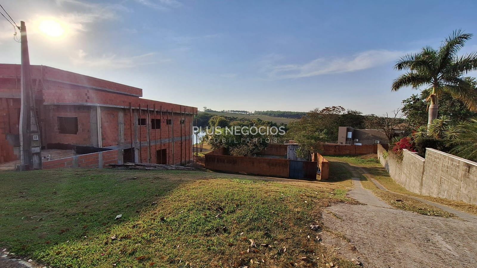 Terreno, 946 m² - Foto 1