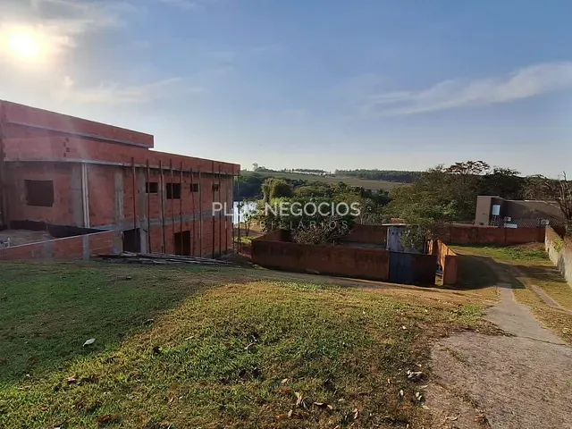 Terreno com 946m², à venda, no bairro Village Ipanema 1 em Araçoiaba da Serra