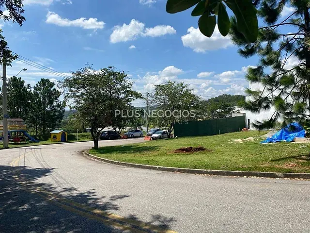Terreno com 442m², à venda, no bairro Brigadeiro Tobias em Sorocaba