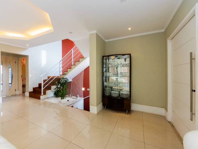 Casa com 411m² 3 quartos e 6 banheiros, à venda, no bairro Alto Da Lapa em São Paulo