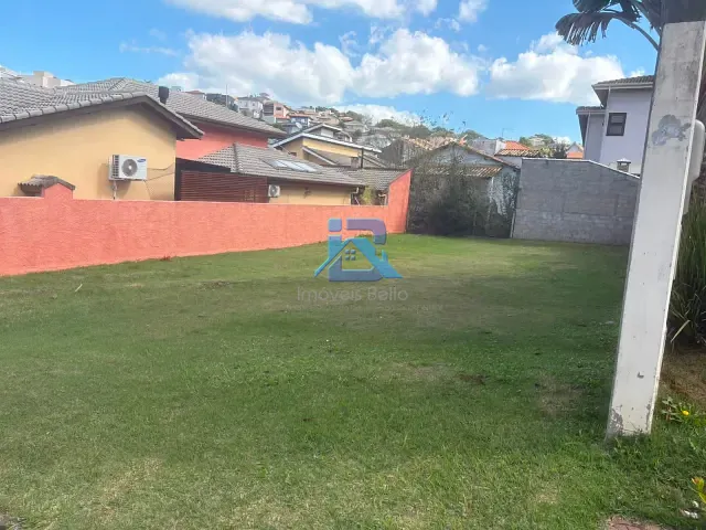 Terreno com 300m², à venda, no bairro Residencial Fazenda Serrinha em Itatiba