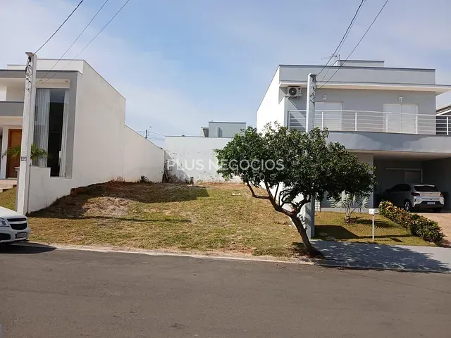 Terreno com 300m², à venda, no bairro Wanel Ville em Sorocaba