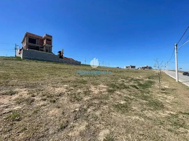Terreno com 330m², à venda, no bairro Loteamento Terras Alpha São José dos Campos em São José Dos Campos