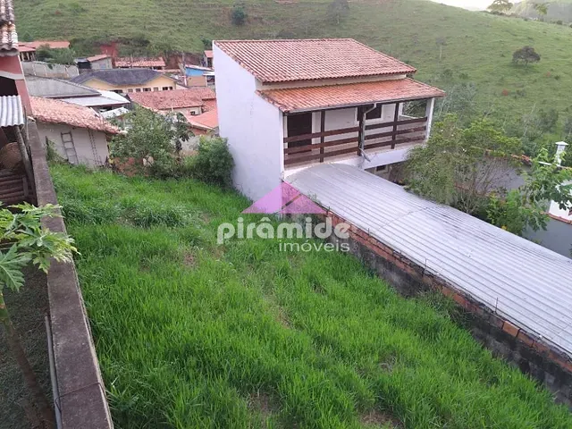 Terreno com 140m², à venda, no bairro Santa Cruz em Jambeiro