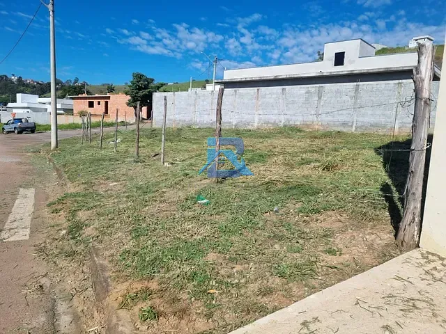 Terreno com 278m², à venda, no bairro Portal Giardino em Itatiba