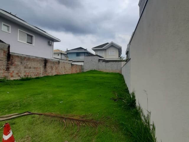 Terreno com 250m², à venda, no bairro Urbanova em São José dos Campos