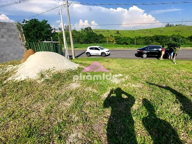 Terreno com 360m², à venda, no bairro Eugênio de Mello em São José dos Campos
