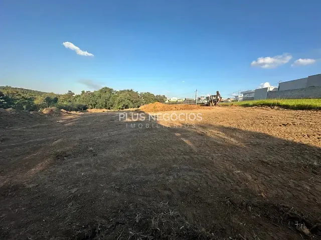 Terreno com 1839m², à venda, no bairro salto em Salto de Pirapora