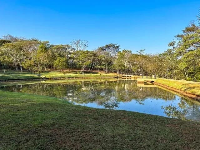 Terreno com 275m², à venda, no bairro Morada dos Nobres em Taubaté