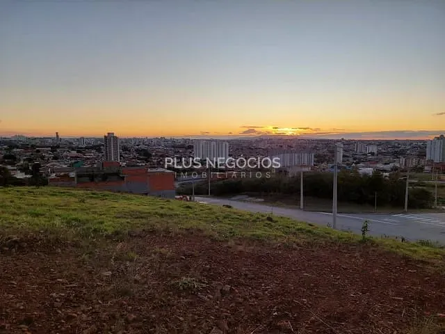 Terreno com 315m², à venda, no bairro Jardim Vila São Domingos em Sorocaba