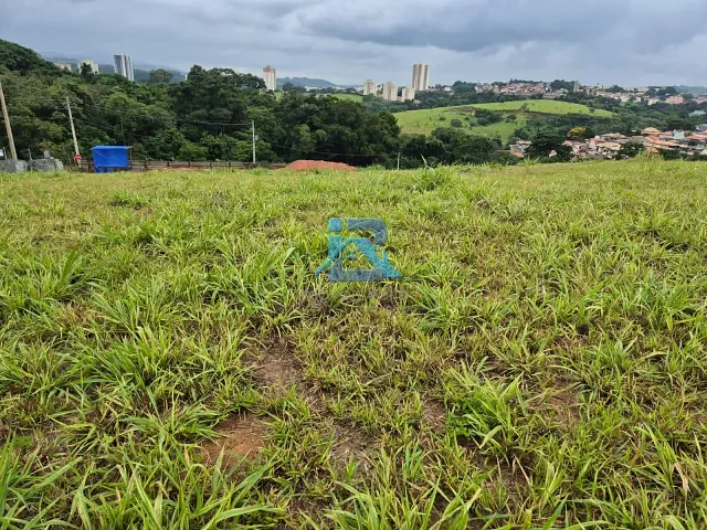 Terreno com 250m², à venda, no bairro Jardim Alto de Santa Cruz em Itatiba