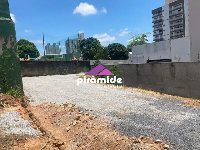 Terreno com 1331m², à venda, no bairro Centro em São José dos Campos