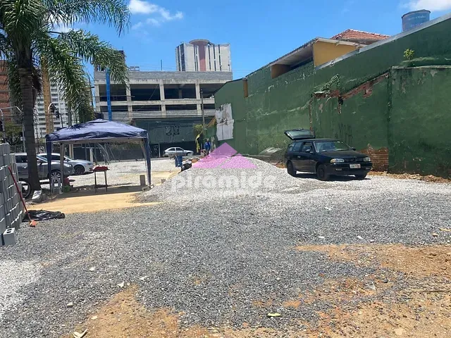 Terreno com 1331m², à venda, no bairro Centro em São José dos Campos