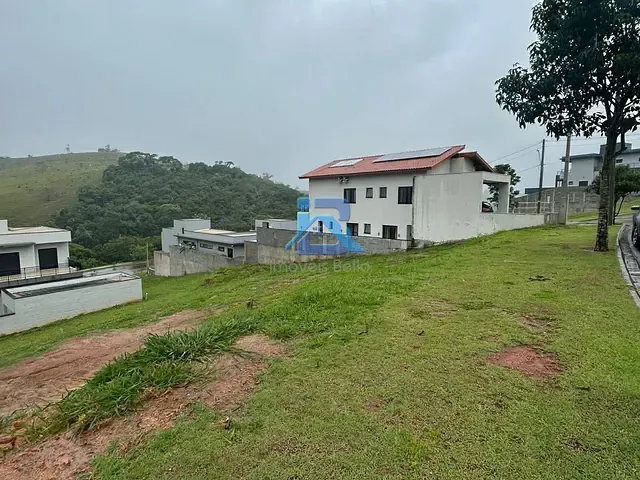 Terreno com 411m², à venda, no bairro Bairro Itapema em Itatiba