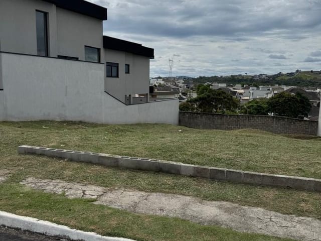 Terreno com 334m², à venda, no bairro Urbanova em São José dos Campos