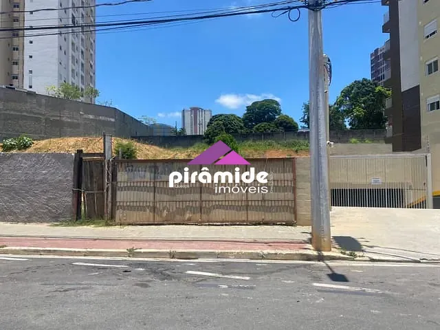 Terreno com 2403m², à venda, no bairro Centro em São José dos Campos