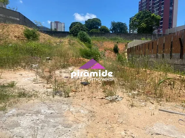 Terreno com 2403m², à venda, no bairro Centro em São José dos Campos