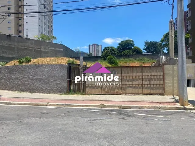 Terreno com 2403m², à venda, no bairro Centro em São José dos Campos