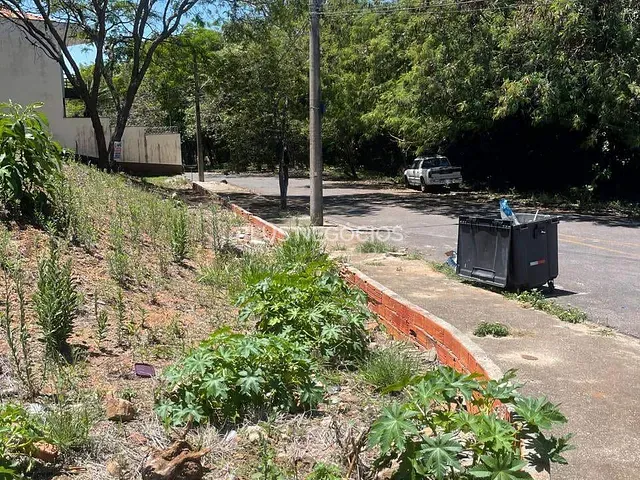 Terreno com 813m², à venda, no bairro Jardim Pagliato em Sorocaba