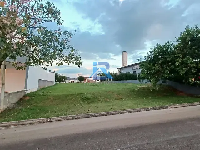 Terreno com 525m², à venda, no bairro Residencial Terras Nobres em Itatiba