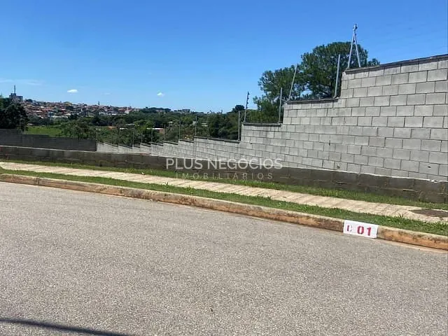 Terreno com 357m², à venda, no bairro Wanel Ville em Sorocaba