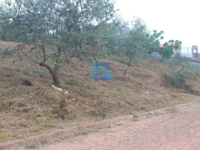 Terreno com 1000m², à venda, no bairro Chácara San Martin I em Itatiba