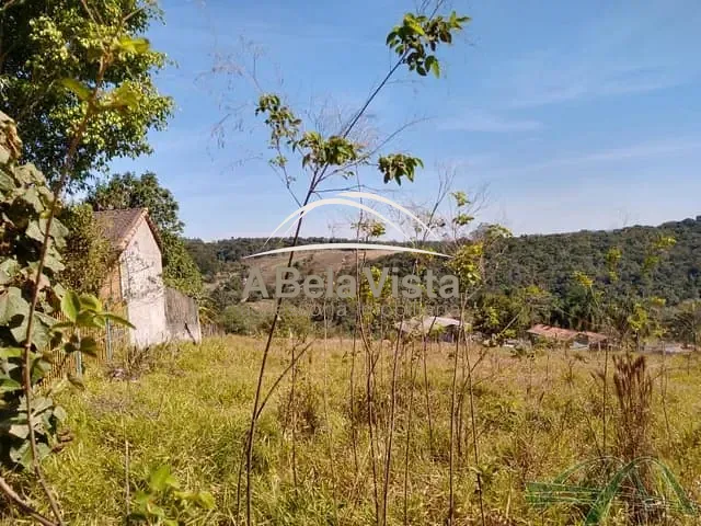 Terreno com 1000m², à venda, no bairro PAVÃO em Ibiúna