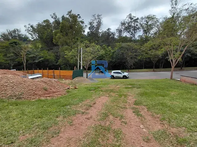 Terreno com 420m², à venda, no bairro Jardim Arizona em Itatiba