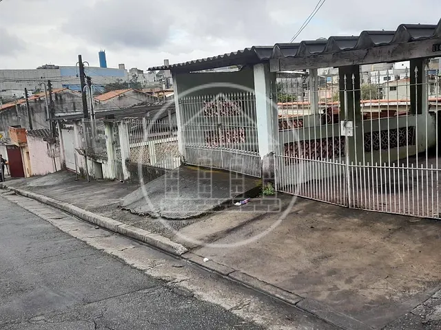Terreno com 1400m², à venda, no bairro Vila Santana em São Paulo