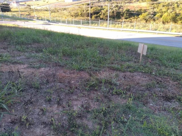 Terreno com 451m², à venda, no bairro Condomínio Residencial Monaco em São José dos Campos