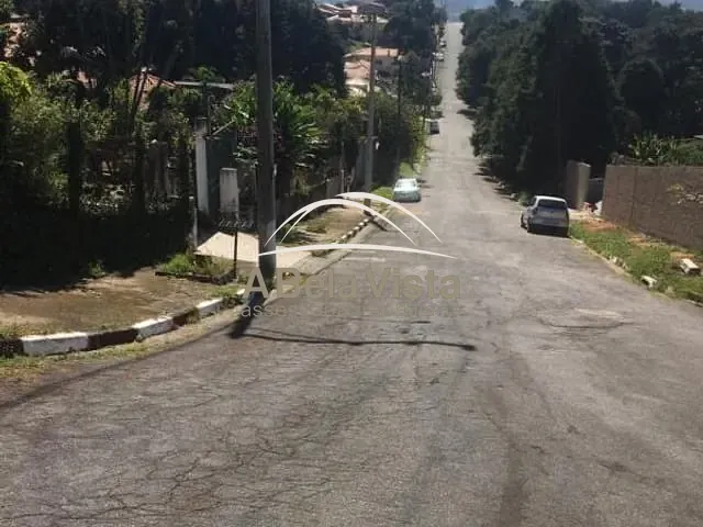 Terreno com 829m², à venda, no bairro VILA BENÇÃO em Araçariguama