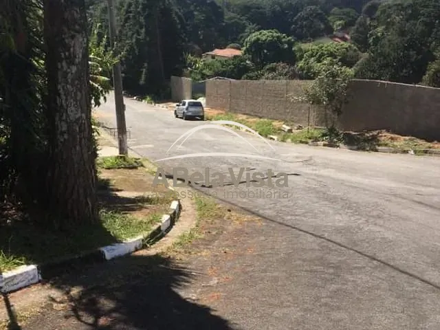 Terreno com 829m², à venda, no bairro VILA BENÇÃO em Araçariguama