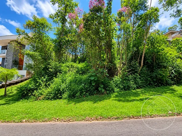 Terreno com 664m², à venda, no bairro Fazenda da Ilha em Embu-Guaçu