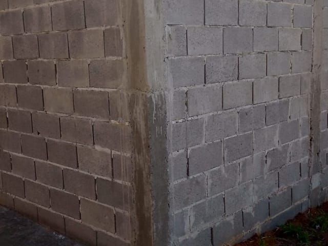 Terreno com 212m², à venda, no bairro Loteamento Residencial e Comercial Flamboyant em Pindamonhangaba
