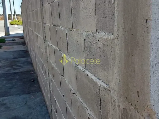 Terreno com 212m², à venda, no bairro Loteamento Residencial e Comercial Flamboyant em Pindamonhangaba