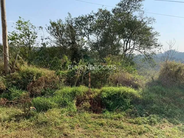 Terreno com 1000m², à venda, no bairro Bairro do poço em Piedade