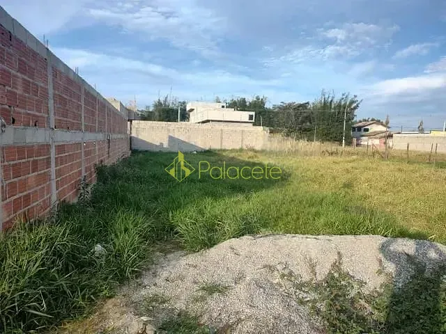 Terreno com 150m², à venda, no bairro Quintas de Santa Cruz em Taubaté
