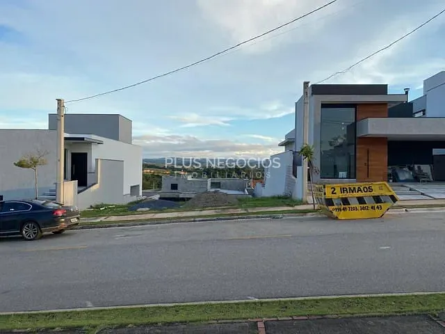 Terreno com 308m², à venda, no bairro Green Valley em Votorantim