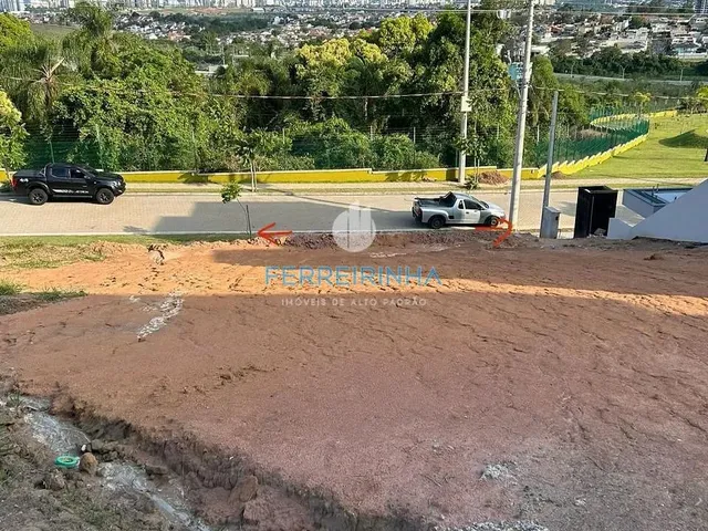 Terreno com 335m², à venda, no bairro Urbanova em São José Dos Campos